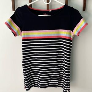 Boden t-shirt. Size 4. Navy with stripes. Good condition